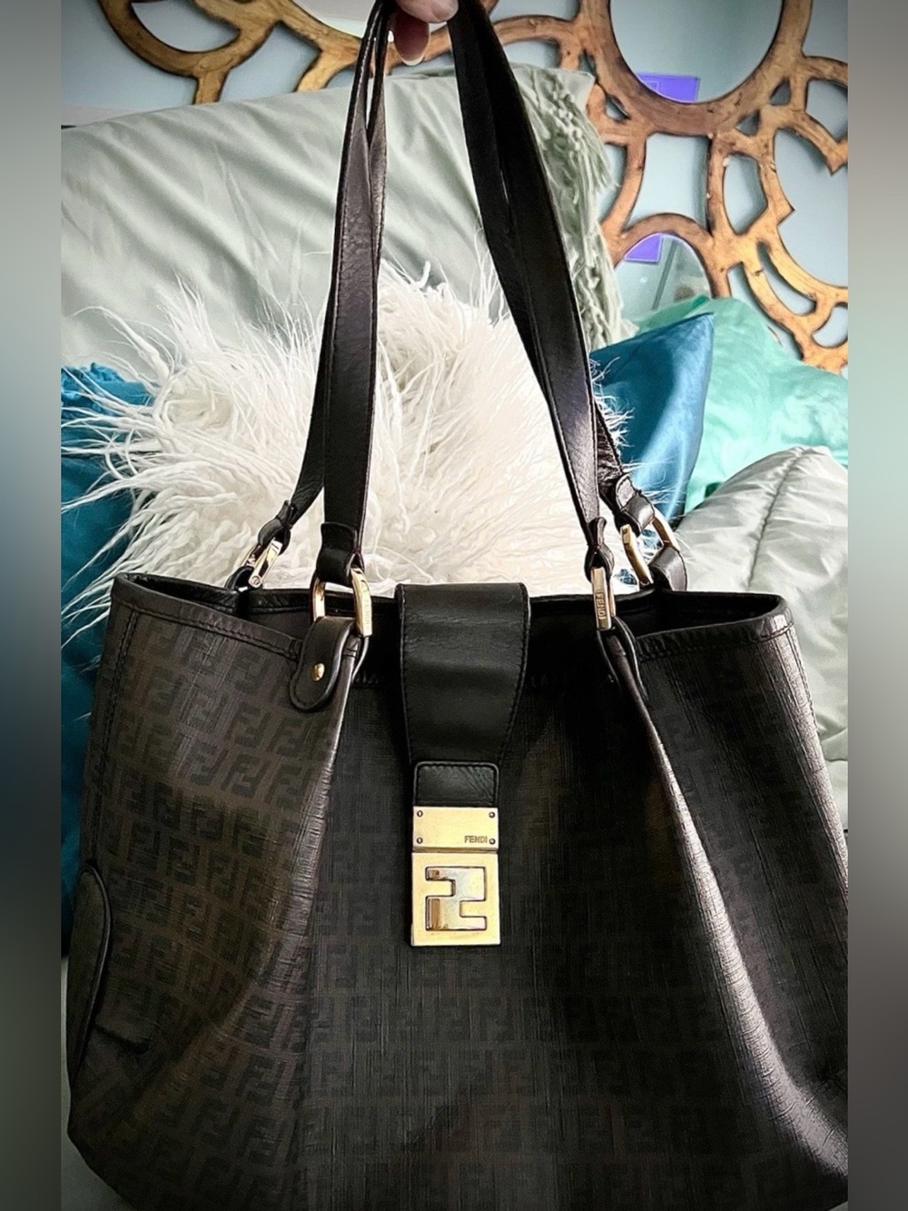 Fendi Dark Brown Zucchino Chiusura Monogram Tote Satchel /VG Shape 👀 Pics - Picture 8 of 16